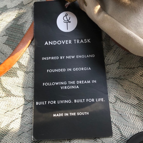 Andover Trask nwot canvas x body bag - Picture 5 of 7